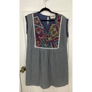 Savannah‎ Jane Embroidered Mini Shirt Blouse Women's 1X Blue Striped Sleeveless
